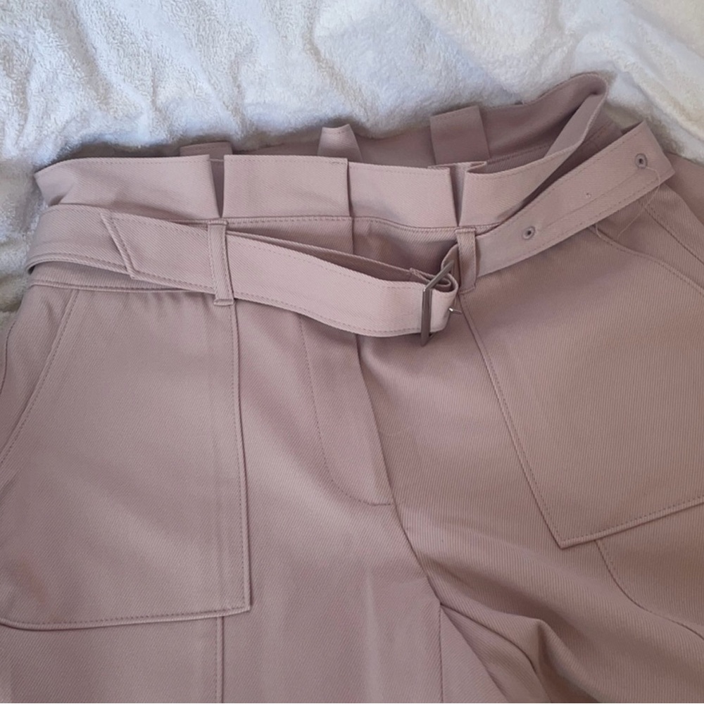 White House Black Market Pink Cropped Pants 2P. NWT